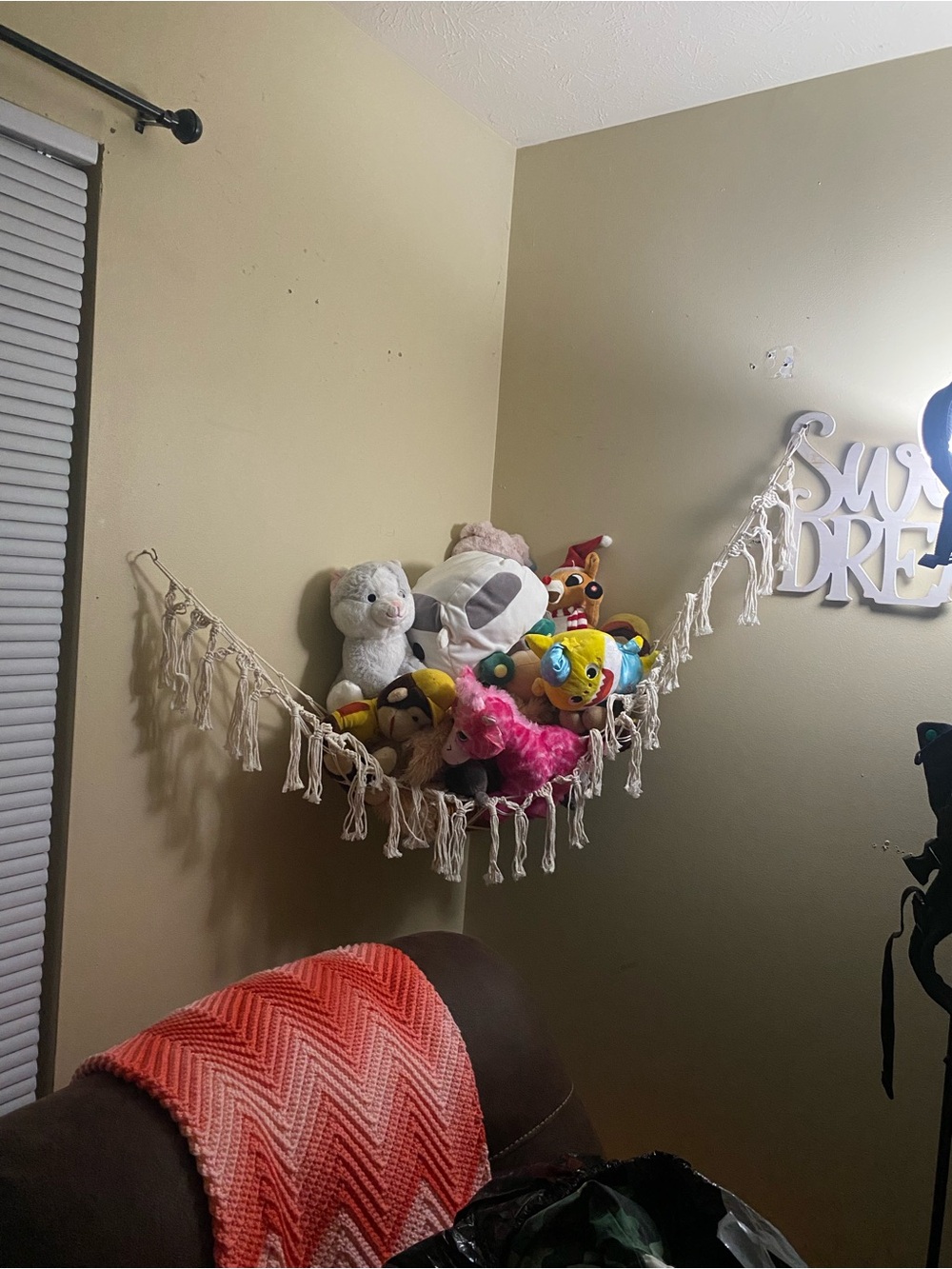 Handmade Cream Macramé Toy Hammock Hanging Shelf - Home Wall Decor